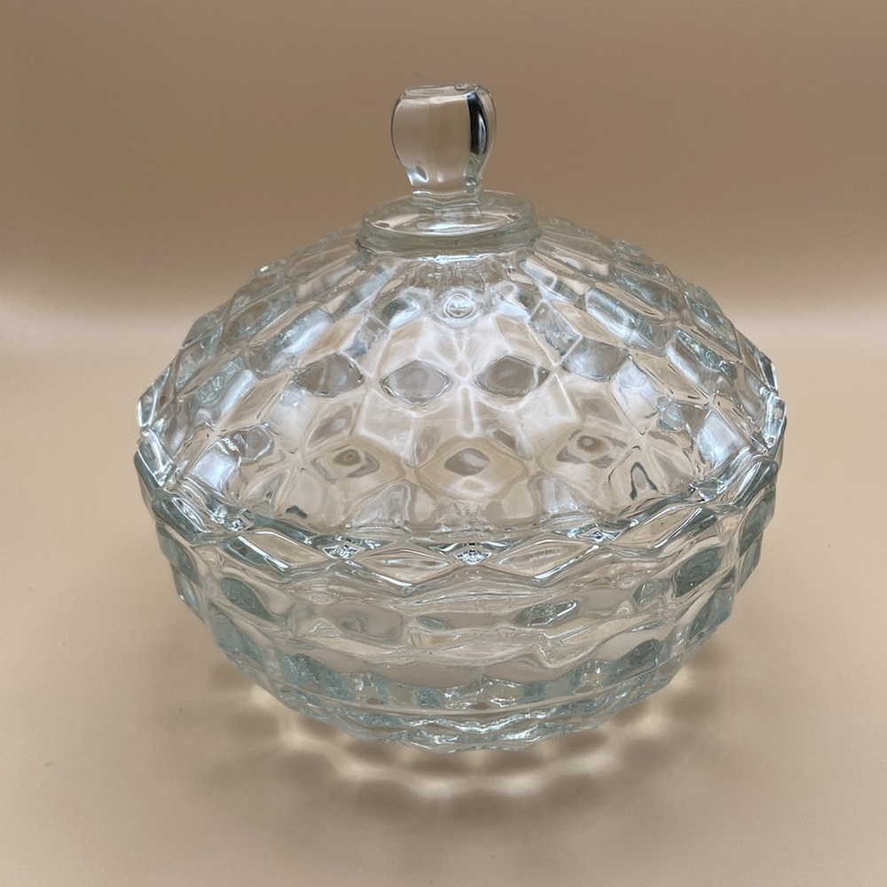 Vintage Fostoria Candy Dish with Lid American Clear (Stem 2056) - Picture 13 of 15